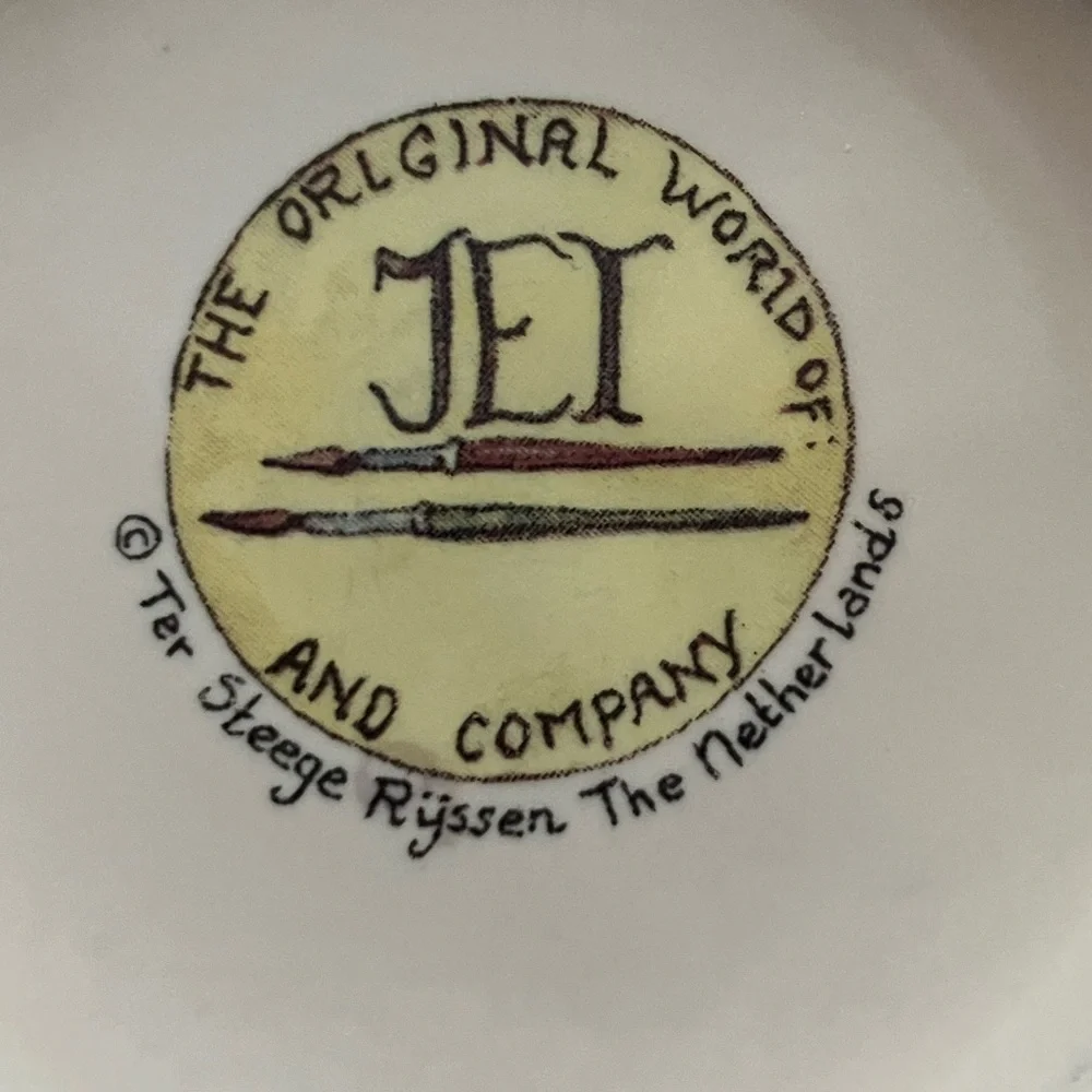 THE ORIGINAL WORLD OF JET Sugar and Creamer AUTUMN ACORNS LEAF